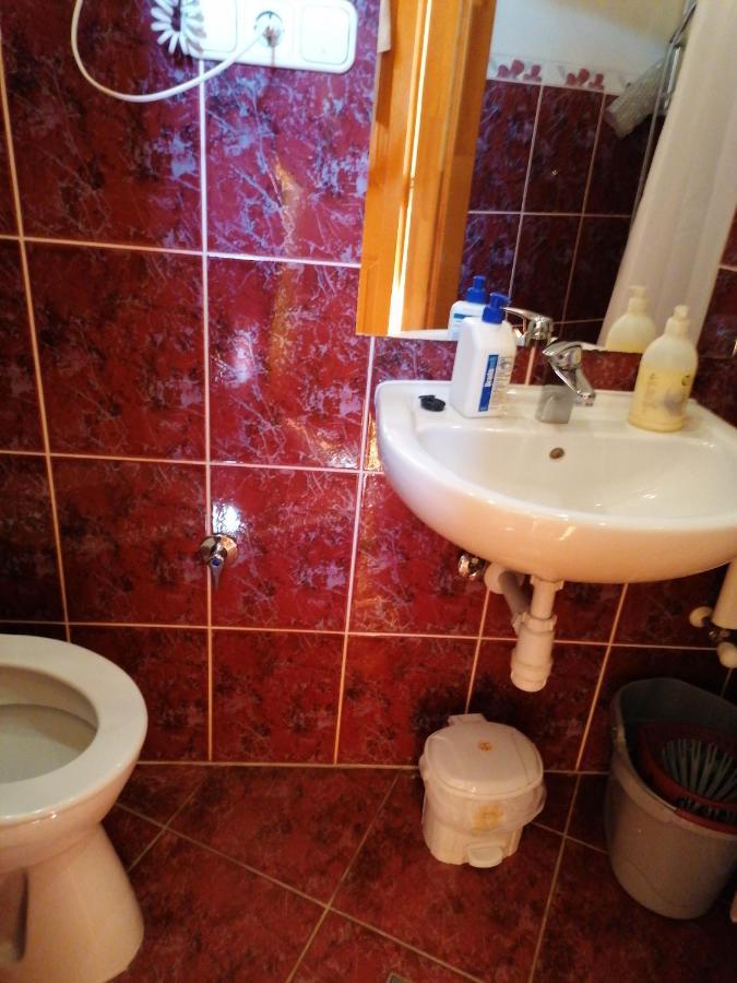 Betty-Major Apartman Hajdúszoboszló Eksteriør billede